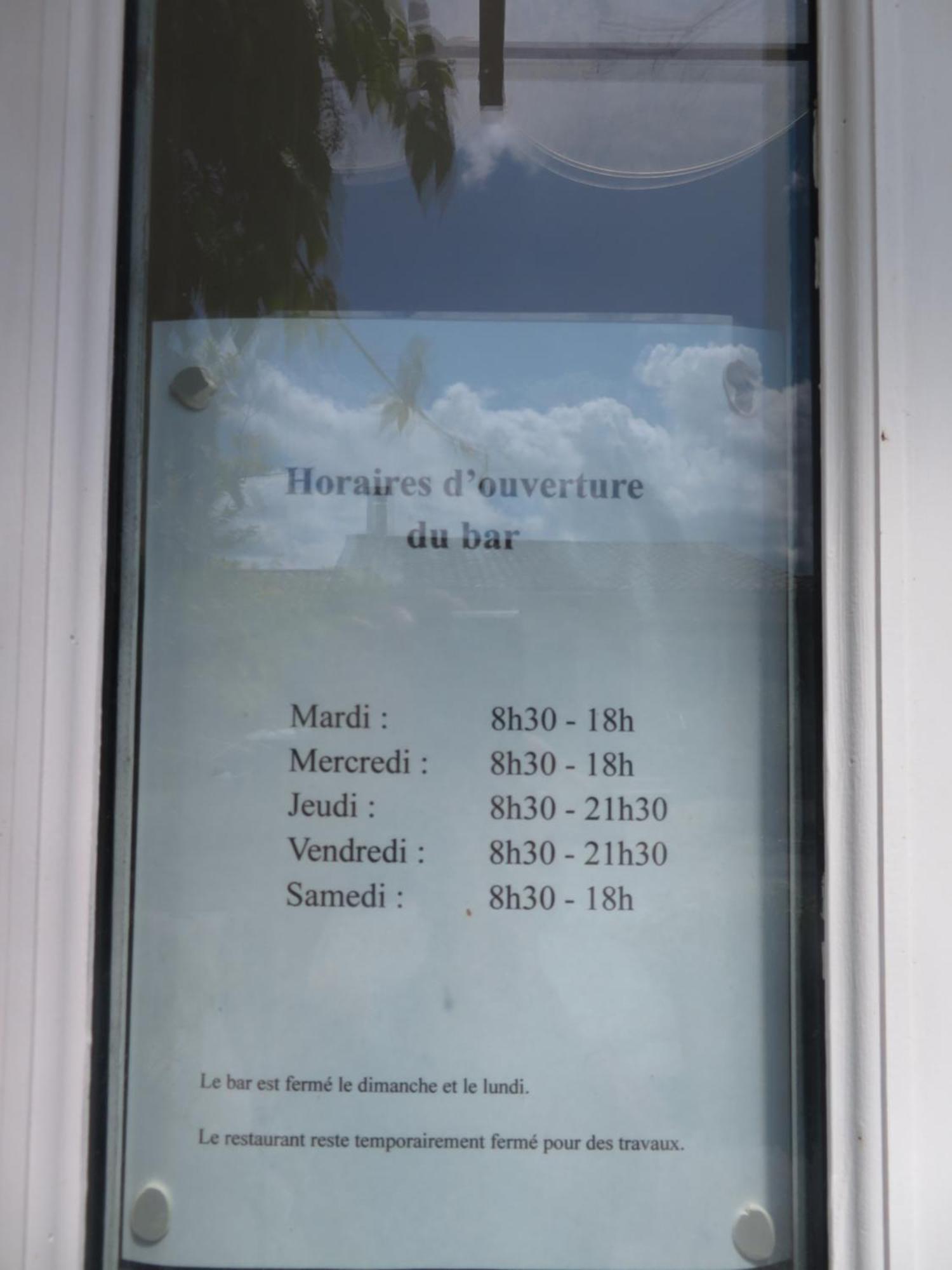 Auberge De La Petite Casserole Revest-des-Brousses Exterior foto